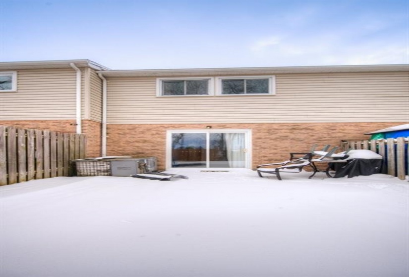 149 ST CATHARINES Street, Smithville, Ontario L0R 2A0, 3 Bedrooms Bedrooms, ,1 BathroomBathrooms,Residential,Sale,ST CATHARINES,H4183792