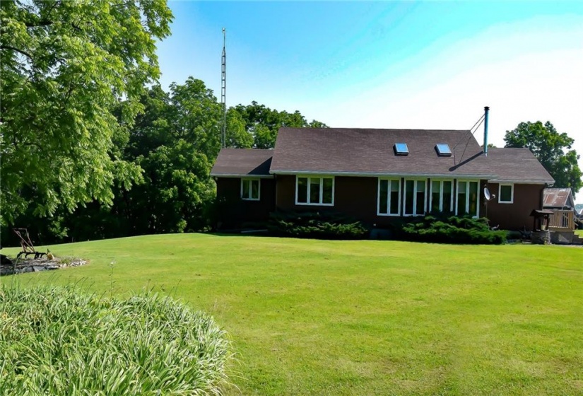 290 RICHERT Road, Haldimand County, Ontario N0A 1E0, 4 Bedrooms Bedrooms, ,2 BathroomsBathrooms,Residential,Sale,RICHERT,H4185887