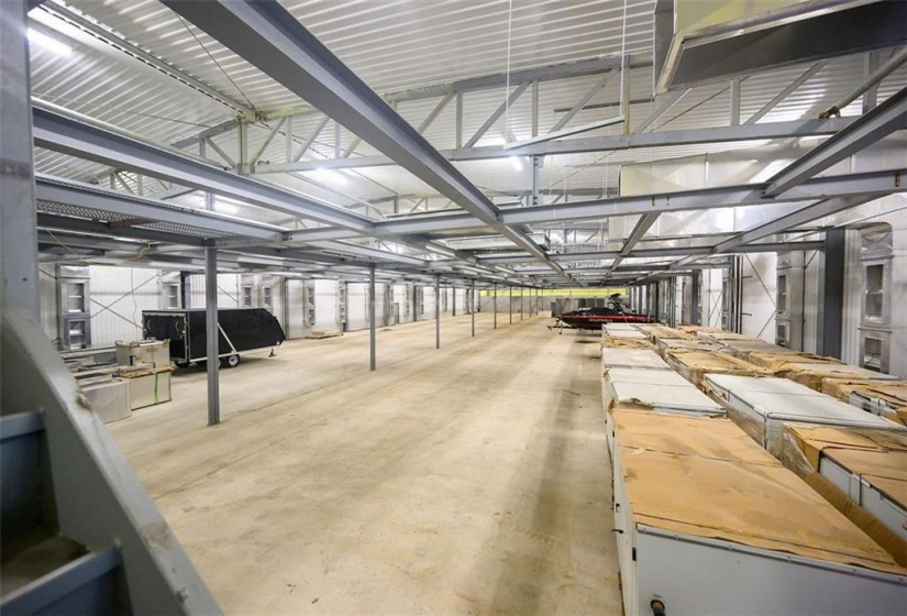 new , unused 20,000 sq ft industrial building