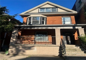 65 STRATHCONA Avenue, Hamilton, Ontario L8P 4J1, 3 Bedrooms Bedrooms, ,2 BathroomsBathrooms,Residential,Sale,STRATHCONA,H4196335