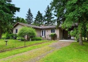 731 OLD HWY 8, Rockton, Ontario L0R 1X0, 3 Bedrooms Bedrooms, ,1 BathroomBathrooms,Residential,Sale,OLD HWY 8,H4197284