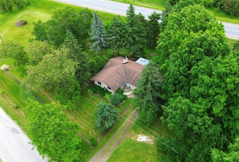 731 OLD HWY 8, Rockton, Ontario L0R 1X0, 3 Bedrooms Bedrooms, ,1 BathroomBathrooms,Residential,Sale,OLD HWY 8,H4197284