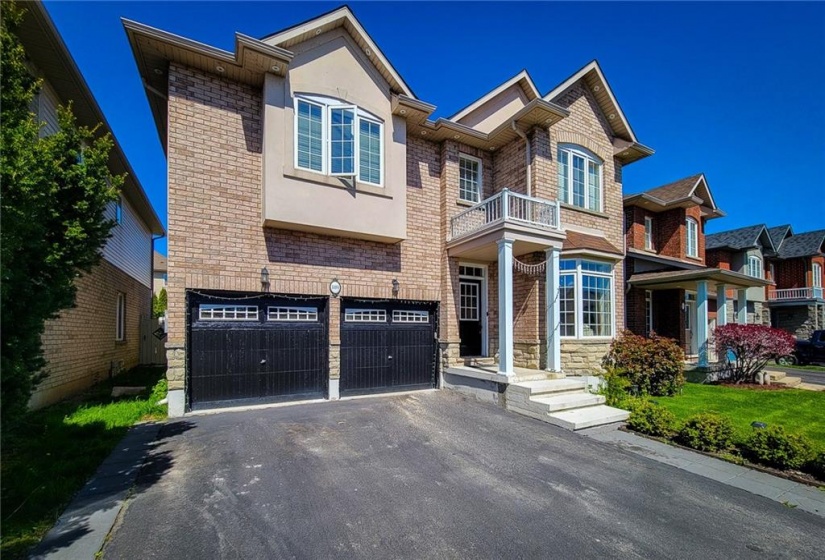 189 Palacebeach Trail, Stoney Creek, Ontario L8E 0C2, 4 Bedrooms Bedrooms, ,3 BathroomsBathrooms,Residential,Sale,Palacebeach,H4198400