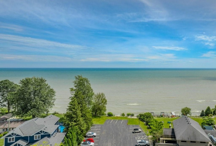 171 NEW LAKESHORE Road, Port Dover, Ontario N0A 1N3, 2 Bedrooms Bedrooms, ,3 BathroomsBathrooms,Residential,Sale,NEW LAKESHORE,H4198210