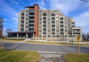 30 HAMILTON Street, Hamilton, Ontario L0R 2H4, 1 Bedroom Bedrooms, ,1 BathroomBathrooms,Residential,Sale,HAMILTON,H4198824