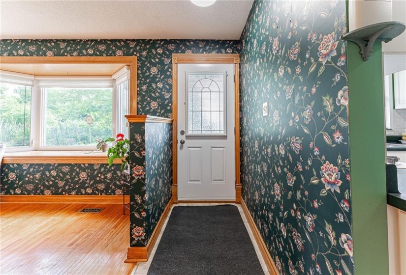 Bright & Inviting foyer