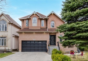 72 SOUTHCREEK Drive, Ancaster, Ontario L9K 1M2, 5 Bedrooms Bedrooms, ,3 BathroomsBathrooms,Residential,Sale,SOUTHCREEK,H4199469