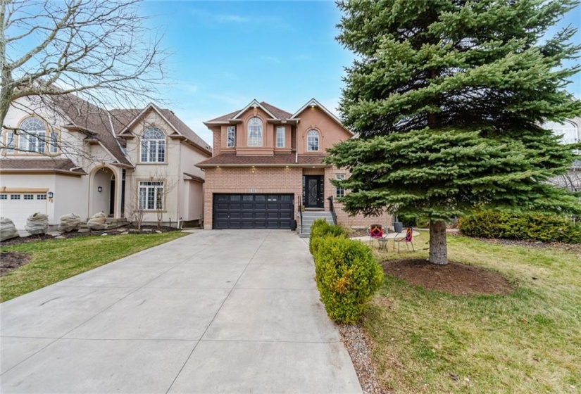 72 SOUTHCREEK Drive, Ancaster, Ontario L9K 1M2, 5 Bedrooms Bedrooms, ,3 BathroomsBathrooms,Residential,Sale,SOUTHCREEK,H4199469