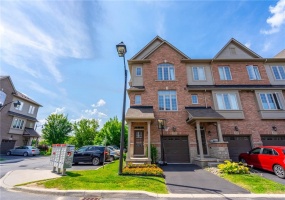 257 Parkside Drive, Waterdown, Ontario L8B 0W5, 2 Bedrooms Bedrooms, ,2 BathroomsBathrooms,Residential,Sale,Parkside,H4199701