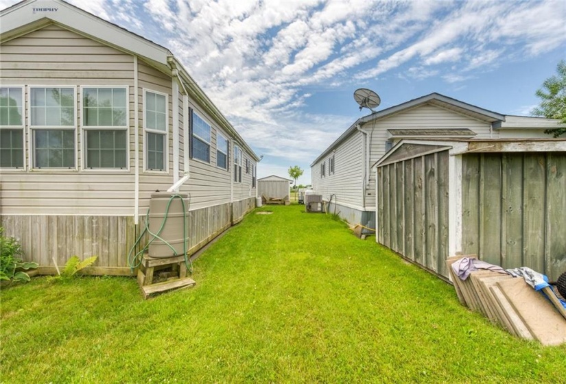 659 PORT MAITLAND Road, Dunnville, Ontario N1A 2W6, 2 Bedrooms Bedrooms, ,1 BathroomBathrooms,Residential,Sale,PORT MAITLAND,H4199909