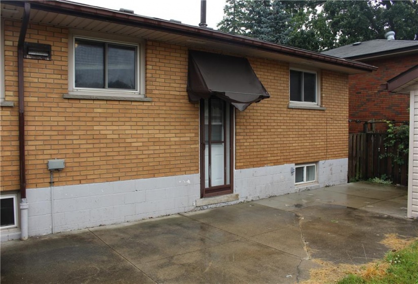 934 Upper Ottawa Street, Hamilton, Ontario L8T 3V7, 4 Bedrooms Bedrooms, ,2 BathroomsBathrooms,Residential,Sale,Upper Ottawa,H4200169