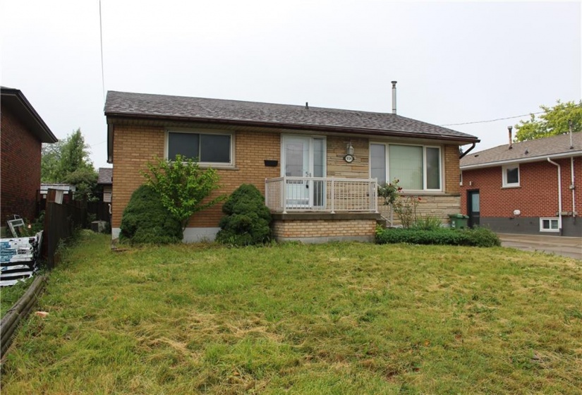 934 Upper Ottawa Street, Hamilton, Ontario L8T 3V7, 4 Bedrooms Bedrooms, ,2 BathroomsBathrooms,Residential,Sale,Upper Ottawa,H4200169