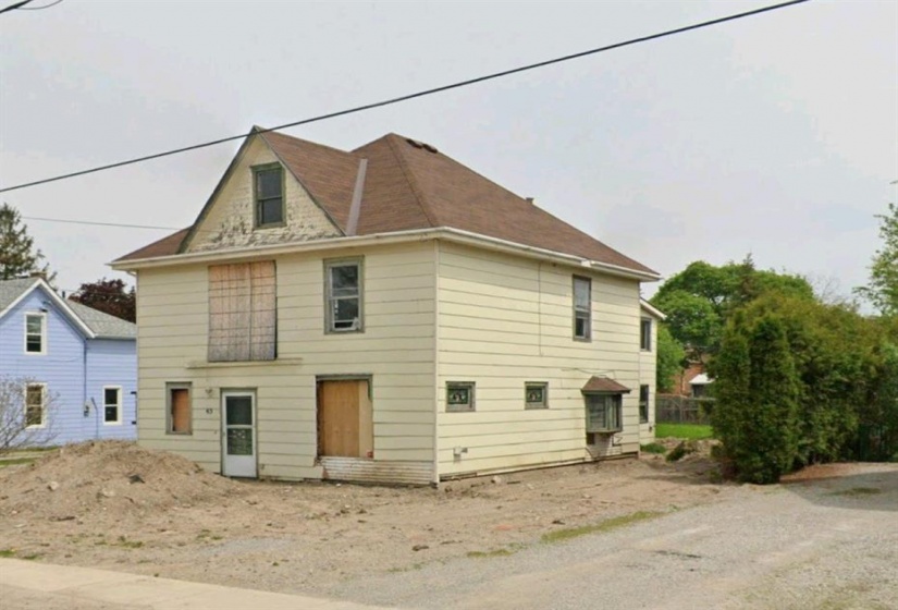 45 HOWARD Street, Hagersville, Ontario N1A 1H0, ,Residential,Sale,HOWARD,H4201193