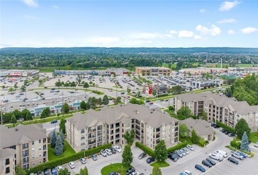 2035 APPLEBY Line, Burlington, Ontario L7L 7G8, 2 Bedrooms Bedrooms, ,1 BathroomBathrooms,Residential,Sale,APPLEBY,H4201276