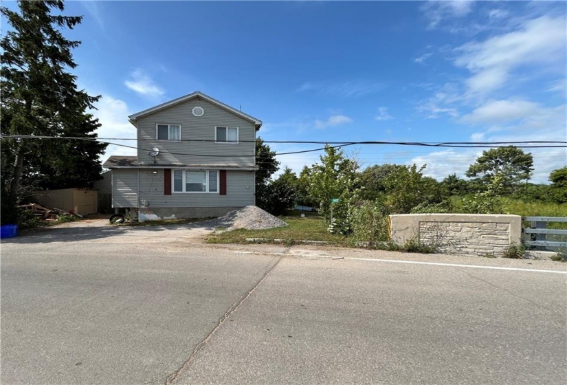 1407 LAKESHORE Road, Selkirk, Ontario N0A 1P0, 3 Bedrooms Bedrooms, ,1 BathroomBathrooms,Residential,Sale,LAKESHORE,H4201965