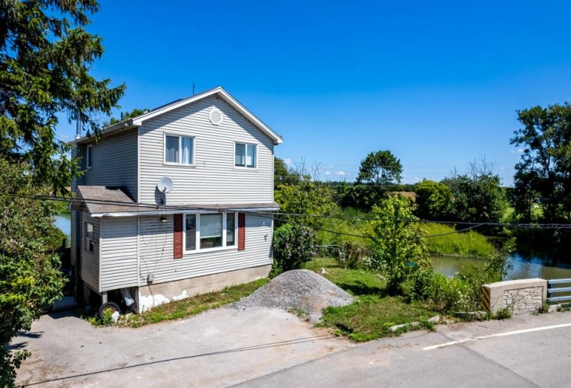 1407 LAKESHORE Road, Selkirk, Ontario N0A 1P0, 3 Bedrooms Bedrooms, ,1 BathroomBathrooms,Residential,Sale,LAKESHORE,H4201965