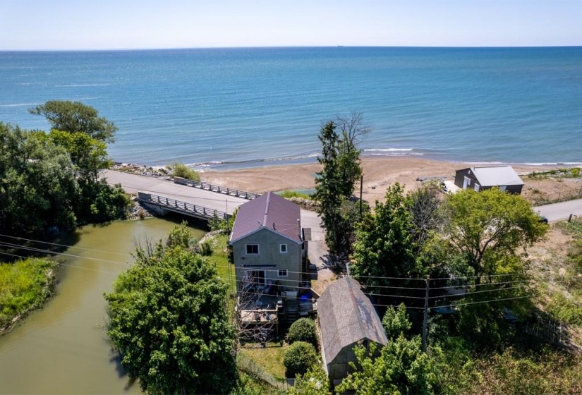 1407 LAKESHORE Road, Selkirk, Ontario N0A 1P0, 3 Bedrooms Bedrooms, ,1 BathroomBathrooms,Residential,Sale,LAKESHORE,H4201965