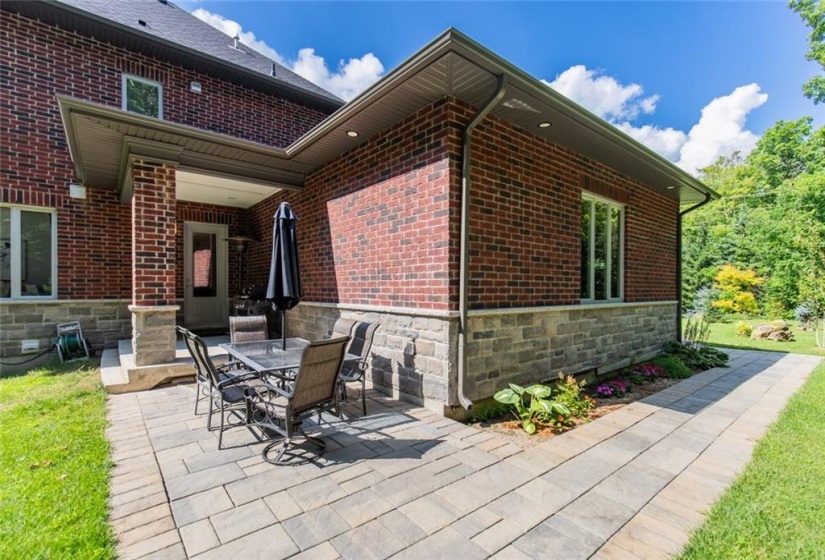 7774 GUELPH Line, Milton, Ontario L0P 1B0, 5 Bedrooms Bedrooms, ,4 BathroomsBathrooms,Residential,Sale,GUELPH,H4202641