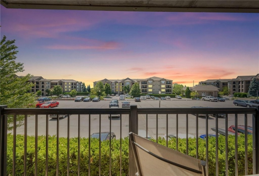 2065 APPLEBY Line, Burlington, Ontario L7L 7H2, 2 Bedrooms Bedrooms, ,2 BathroomsBathrooms,Residential,Sale,APPLEBY,H4202710