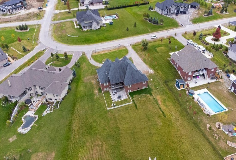 11 Alexander Boulevard, Haldimand, Ontario N0A 1R0, 6 Bedrooms Bedrooms, ,4 BathroomsBathrooms,Residential,Sale,Alexander,H4202553