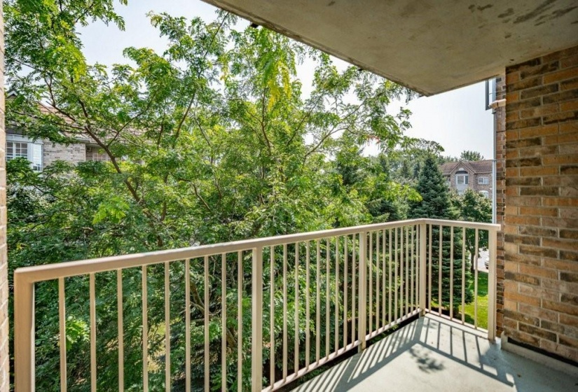 Beautiful treed courtyard views!