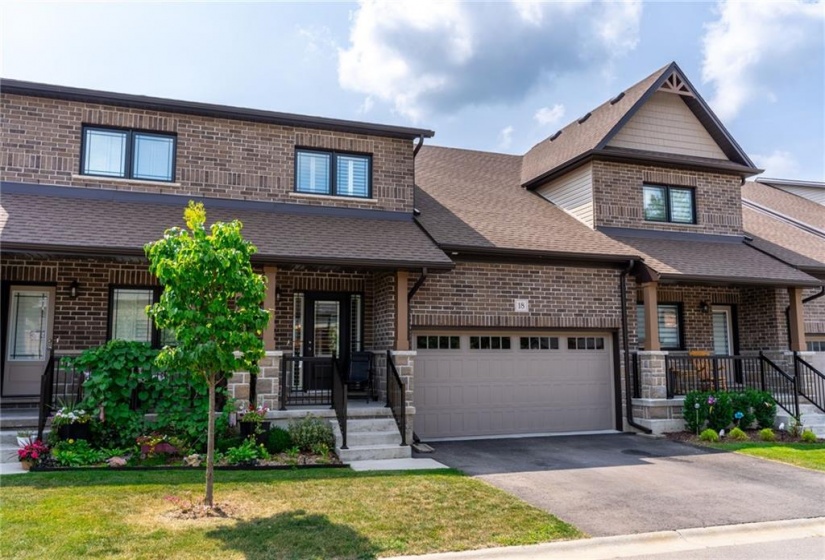 18 TAMARACK Way, Simcoe, Ontario N3Y 4Z6, 3 Bedrooms Bedrooms, ,3 BathroomsBathrooms,Residential,Sale,TAMARACK,H4203245