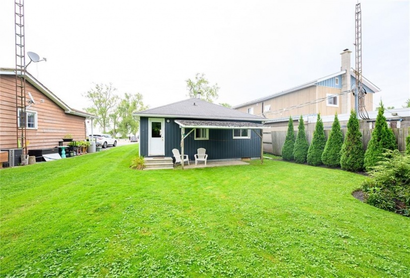 99 Cedar Drive, Turkey Point, Ontario N0E 1T0, 3 Bedrooms Bedrooms, ,1 BathroomBathrooms,Residential,Sale,Cedar,H4204697