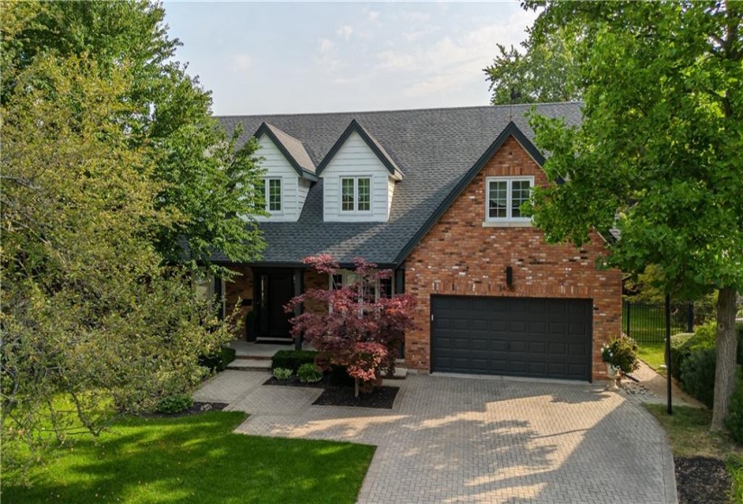 4016 LANTERN Lane, Burlington, Ontario L7L 5Z2, 6 Bedrooms Bedrooms, ,4 BathroomsBathrooms,Residential,Sale,LANTERN,H4204704