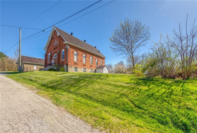 35 MERRIT Street, York, Ontario N0A 1R0, ,Residential,Sale,MERRIT,H4193295