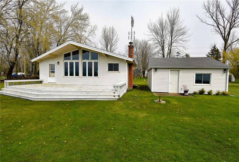 13 ERIE HEIGHTS Line, Dunnville, Ontario N0A 1K0, 3 Bedrooms Bedrooms, ,1 BathroomBathrooms,Residential,Sale,ERIE HEIGHTS,H4205141