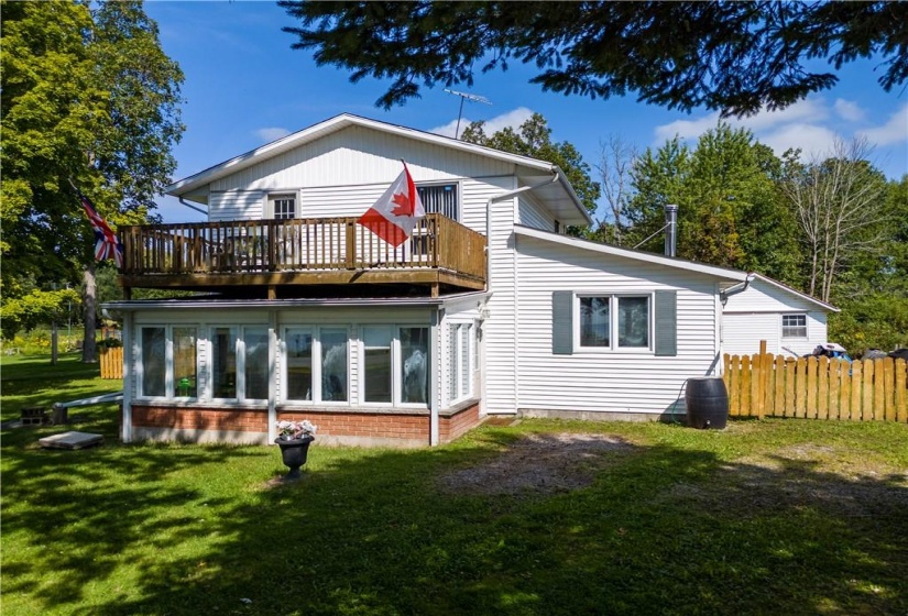 2431 LAKESHORE Road, Dunnville, Ontario N1A 2W8, 3 Bedrooms Bedrooms, ,1 BathroomBathrooms,Residential,Sale,LAKESHORE,H4205068