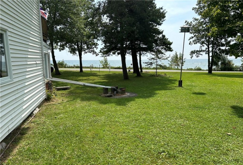 2431 LAKESHORE Road, Dunnville, Ontario N1A 2W8, 3 Bedrooms Bedrooms, ,1 BathroomBathrooms,Residential,Sale,LAKESHORE,H4205068