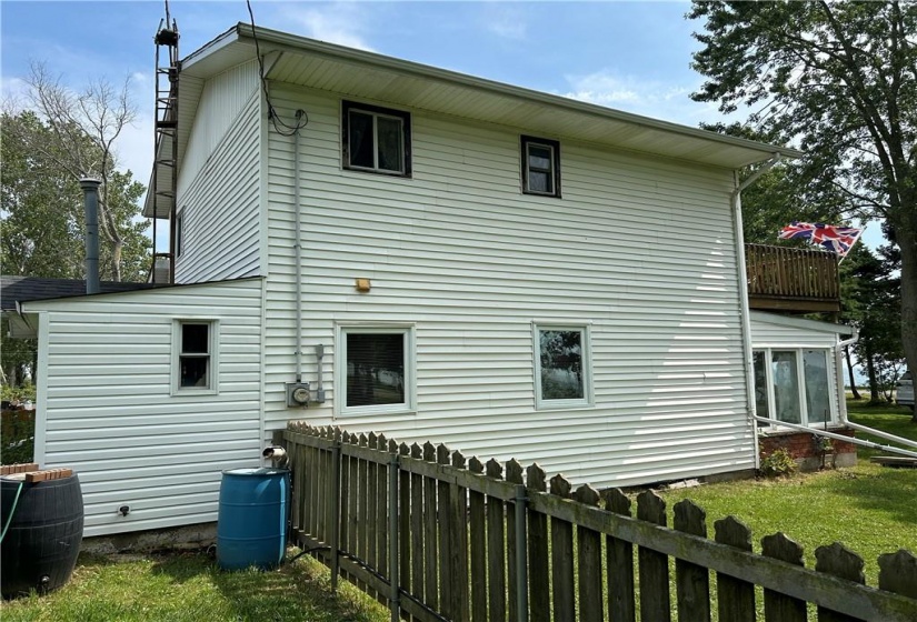 2431 LAKESHORE Road, Dunnville, Ontario N1A 2W8, 3 Bedrooms Bedrooms, ,1 BathroomBathrooms,Residential,Sale,LAKESHORE,H4205068