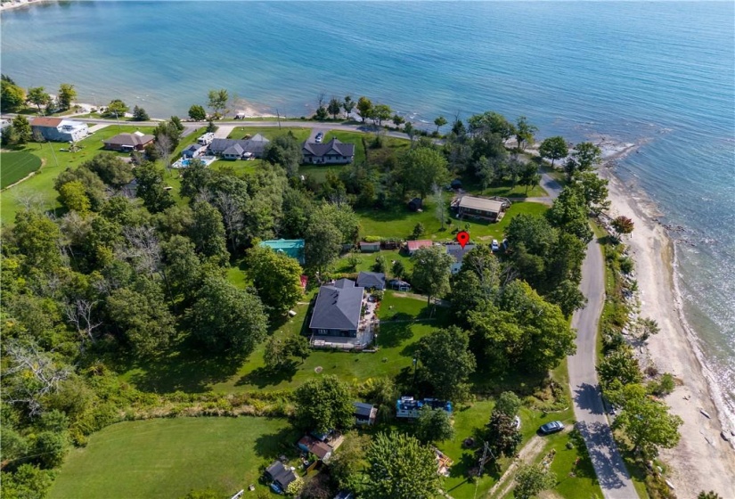 2431 LAKESHORE Road, Dunnville, Ontario N1A 2W8, 3 Bedrooms Bedrooms, ,1 BathroomBathrooms,Residential,Sale,LAKESHORE,H4205068