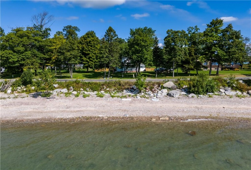 2431 LAKESHORE Road, Dunnville, Ontario N1A 2W8, 3 Bedrooms Bedrooms, ,1 BathroomBathrooms,Residential,Sale,LAKESHORE,H4205068