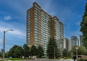 1276 MAPLE CROSSING Boulevard, Burlington, Ontario L7S 2J9, 1 Bedroom Bedrooms, ,1 BathroomBathrooms,Residential,Sale,MAPLE CROSSING,H4205273