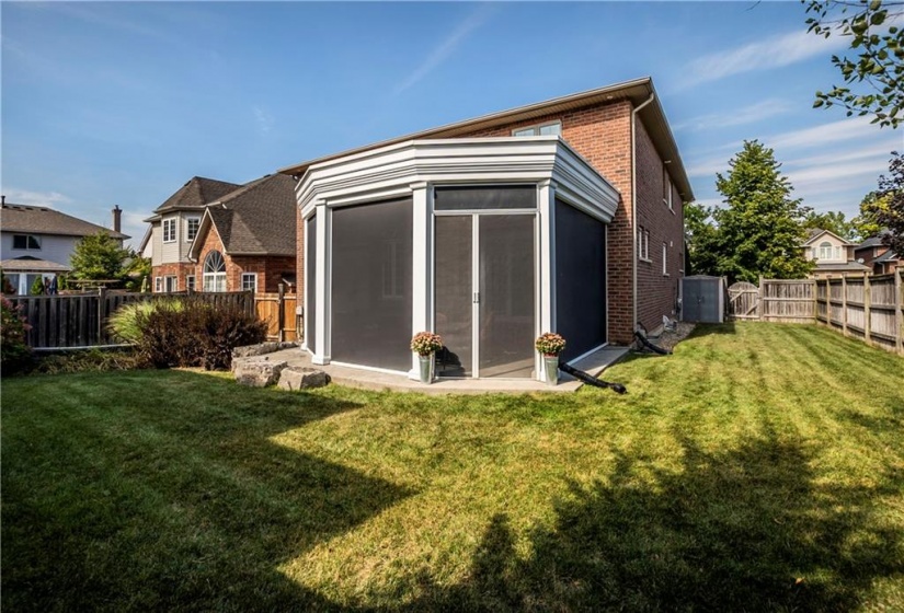 2062 GORDIE TAPP Crescent, Burlington, Ontario L7M 4X9, 5 Bedrooms Bedrooms, ,3 BathroomsBathrooms,Residential,Sale,GORDIE TAPP,H4205330