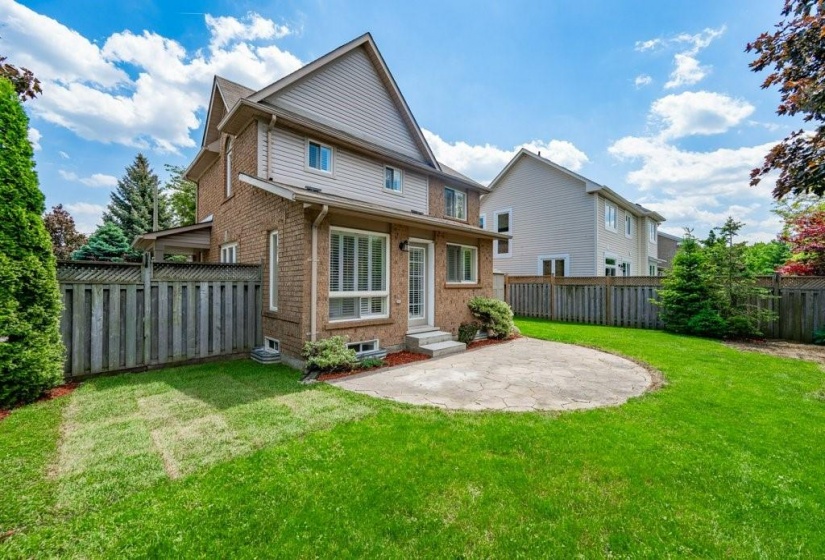 2206 BIRCHLEAF Lane, Burlington, Ontario L7L 6G8, 3 Bedrooms Bedrooms, ,2 BathroomsBathrooms,Residential,Sale,BIRCHLEAF,H4205589