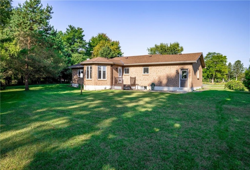 68 MUMBY Road, Dunnville, Ontario N1A 2W5, 3 Bedrooms Bedrooms, ,1 BathroomBathrooms,Residential,Sale,MUMBY,H4205650