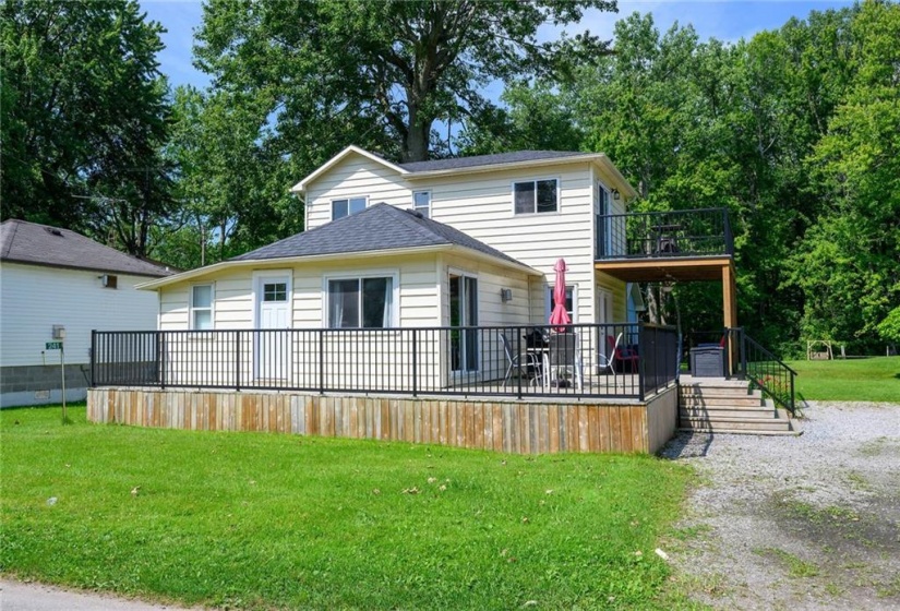 241 CEDAR Drive, Turkey Point, Ontario N0E 1T0, 4 Bedrooms Bedrooms, ,1 BathroomBathrooms,Residential,Sale,CEDAR,H4202734