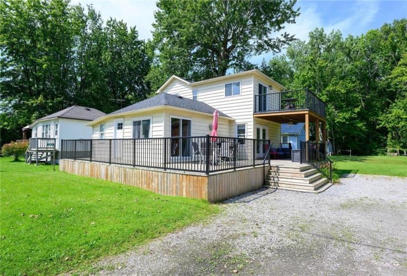 241 CEDAR Drive, Turkey Point, Ontario N0E 1T0, 4 Bedrooms Bedrooms, ,1 BathroomBathrooms,Residential,Sale,CEDAR,H4202734