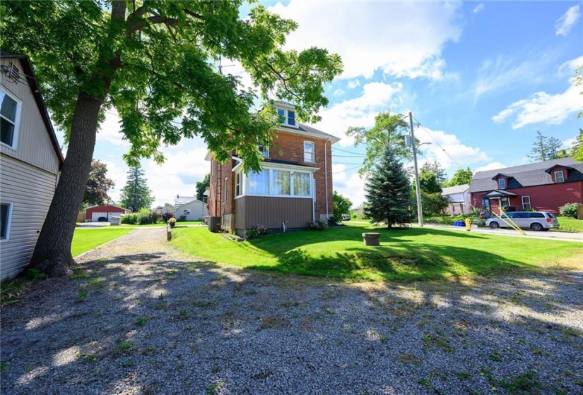 20 MCKAY Street, Cayuga, Ontario N0A 1E0, 4 Bedrooms Bedrooms, ,1 BathroomBathrooms,Residential,Sale,MCKAY,H4206270