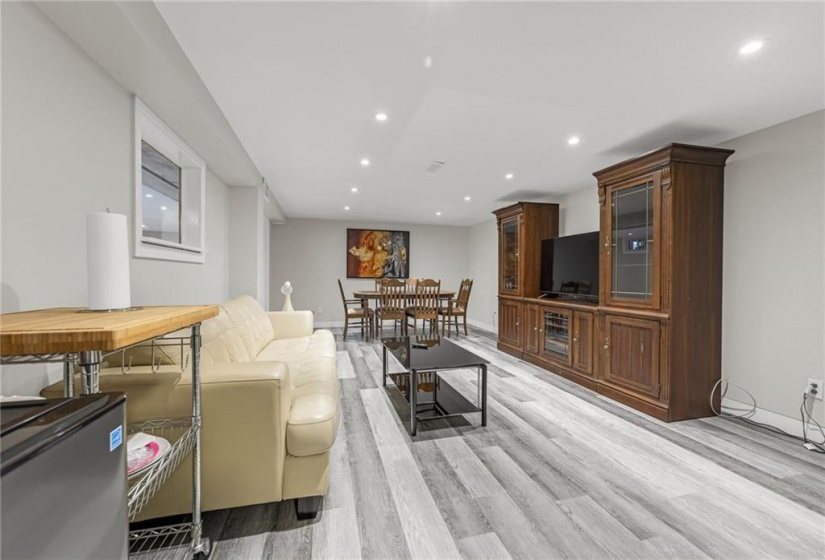 15414 Niagara River Parkway, Niagara-on-the-Lake, Ontario L0S 1J0, 3 Bedrooms Bedrooms, ,3 BathroomsBathrooms,Residential,Sale,Niagara River,H4206450