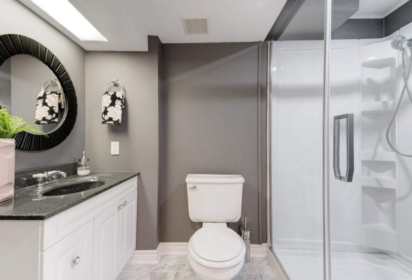 Lovely LL updated 3 pc Bathroom w/w-i Shower  2023