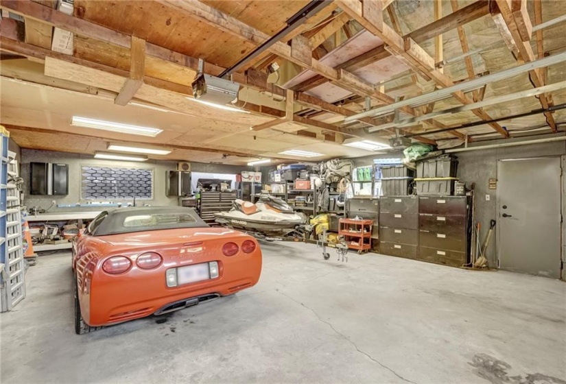 rear detached insulated garage