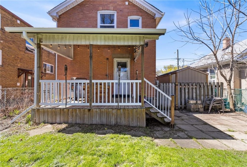 18 PRINCE Street, St. Catharines, Ontario L2R 3X7, 3 Bedrooms Bedrooms, ,1 BathroomBathrooms,Residential,Sale,PRINCE,H4206709