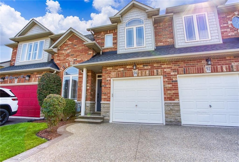 94 BENZIGER Lane, Stoney Creek, Ontario L8E 6G5, 3 Bedrooms Bedrooms, ,1 BathroomBathrooms,Residential,Sale,BENZIGER,H4206663