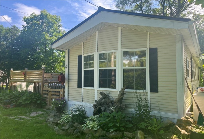 9 PEPPER Road, Freelton, Ontario L0R 1K0, 1 Bedroom Bedrooms, ,1 BathroomBathrooms,Residential,Sale,PEPPER,H4199723