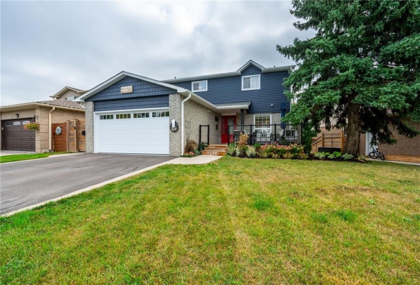 2338 GILLINGHAM Drive, Burlington, Ontario L7P 4G6, 4 Bedrooms Bedrooms, ,2 BathroomsBathrooms,Residential,Sale,GILLINGHAM,H4207065