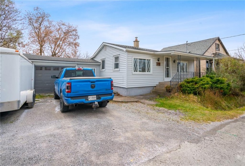 22 INGLEWOOD Road, St. Catharines, Ontario L2P 2C4, 3 Bedrooms Bedrooms, ,1 BathroomBathrooms,Residential,Sale,INGLEWOOD,H4202074